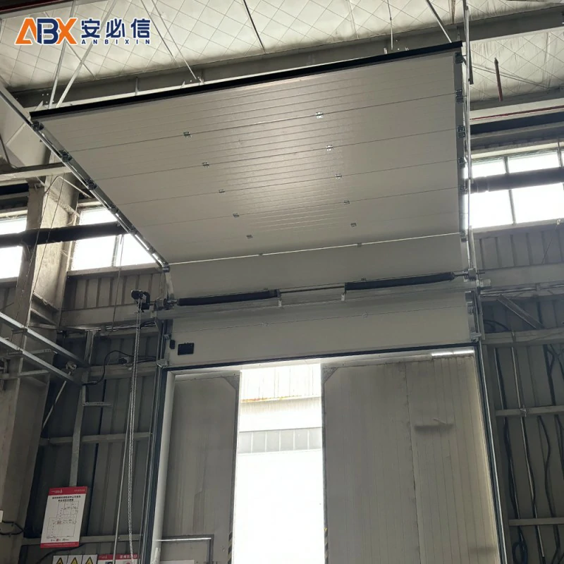 阿拉尔分段式滑升门